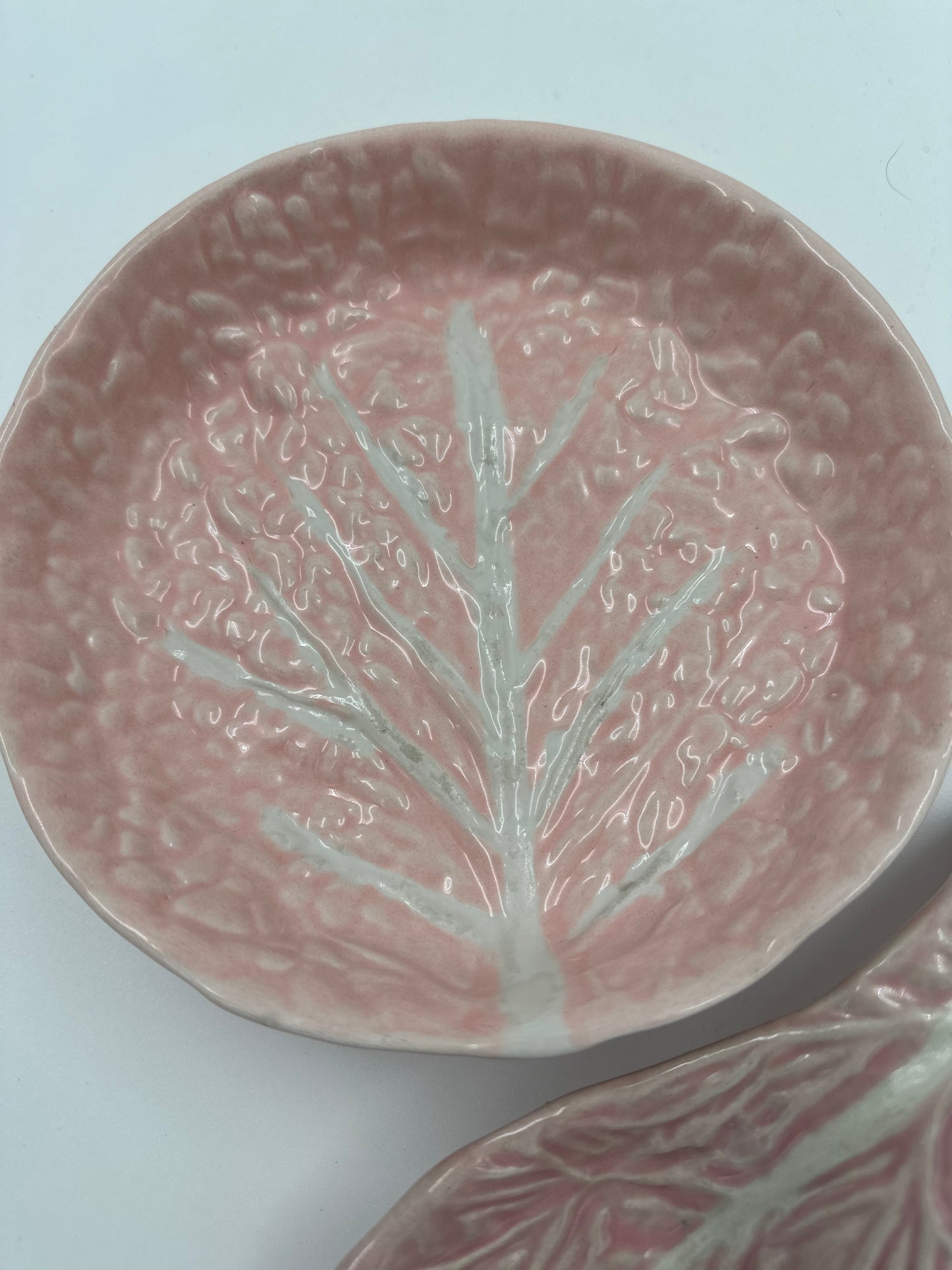 Late 20th century blush pink cabbage set:  Bowl and Spoon Rest.